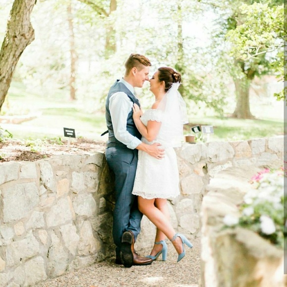 Meet your Posher, Hailey - Picture 4 of 8